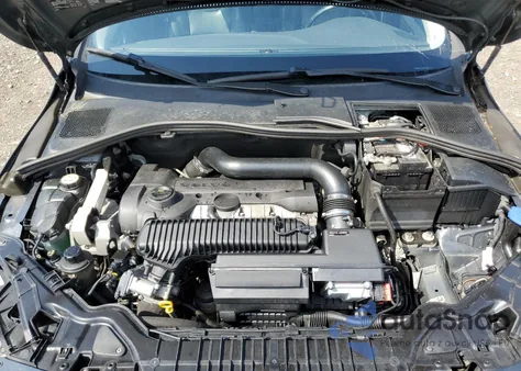 2015 Volvo S60 Premier z USA, uszkodzony, nr VIN YV1612TK4F2363599